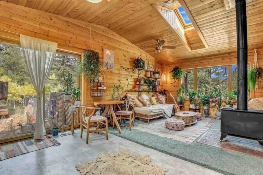 8 STUNNING Luxury Cabins In Colorado 2024 Edition   Cozy Room In A Lovely Cabin Colorado 870x870 