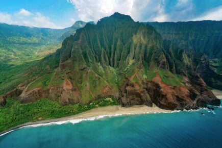 mountain in kauai